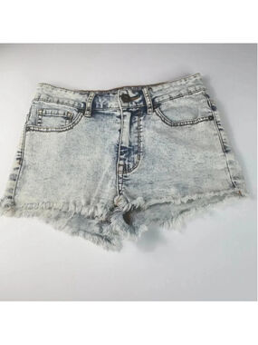 Bullhead Denim Co., High Rise Shorts, Size 3, Color Light Acid Wash, Strech